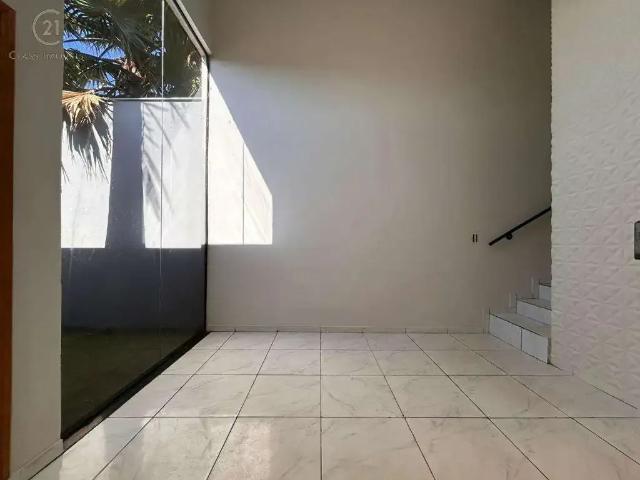 Casa / Sobrado para Locação em Londrina/PR Jardim Tókio 3 Quartos