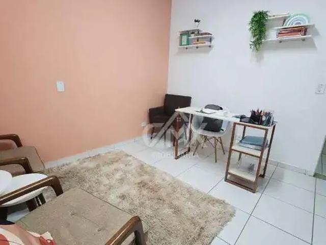 Casa / Sobrado para Locação em Londrina/PR Jardim Tatiani 7 Quartos