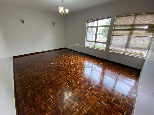 Casa / Sobrado para Locação em Londrina/PR Kennedy 3 Quartos