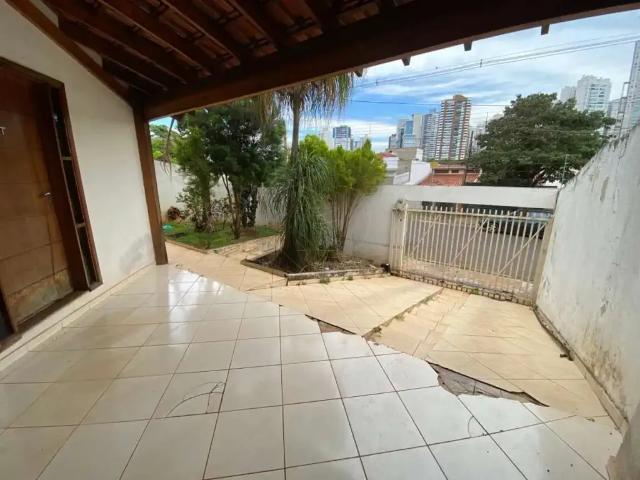 Casa / Sobrado para Locação em Londrina/PR Maringá 3 Quartos