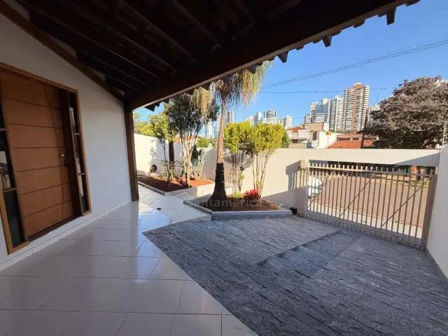 Casa / Sobrado para Locação em Londrina/PR Maringá 3 Quartos