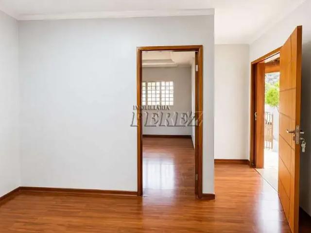 Casa / Sobrado para Locação em Londrina/PR Maringá 3 Quartos