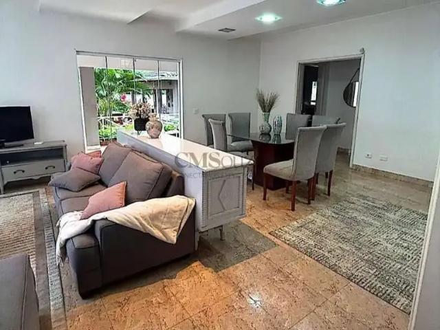 Casa / Sobrado para Locação em Londrina/PR Parque Residencial Alcântara 4 Quartos