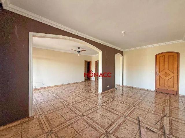 Casa / Sobrado para Locação em Londrina/PR Pinheiros 3 Quartos