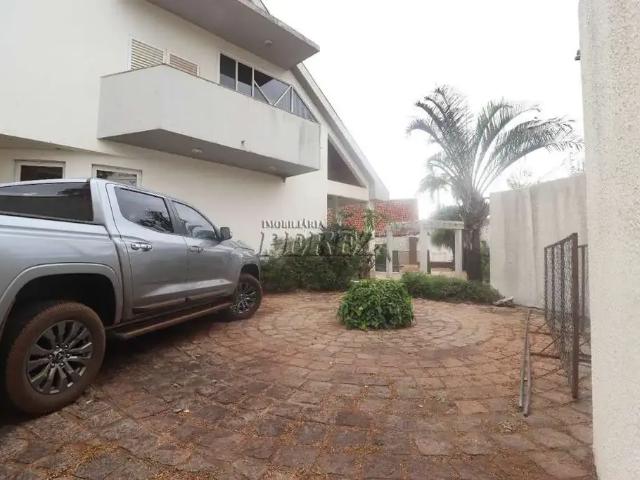 Casa / Sobrado para Locação em Londrina/PR Quebec 5 Quartos