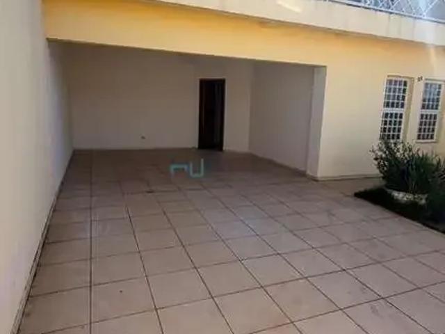 Casa / Sobrado para Locação em Londrina/PR Sabará I 3 Quartos
