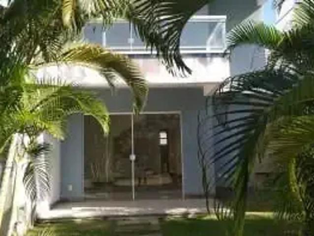 Casa / Sobrado para Locação em Lauro de Freitas/BA Buraquinho 4 Quartos
