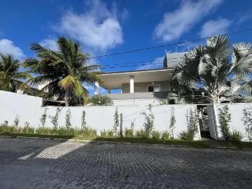 Casa / Sobrado para Locação em Lauro de Freitas/BA Buraquinho 4 Quartos
