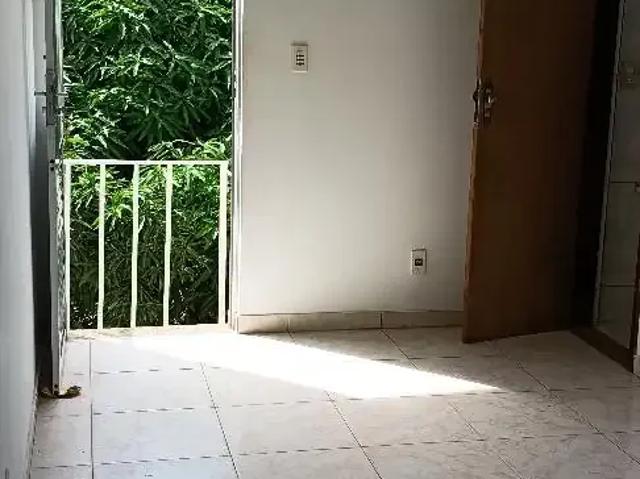 Casa / Sobrado para Locação em Lauro de Freitas/BA Ipitanga 3 Quartos