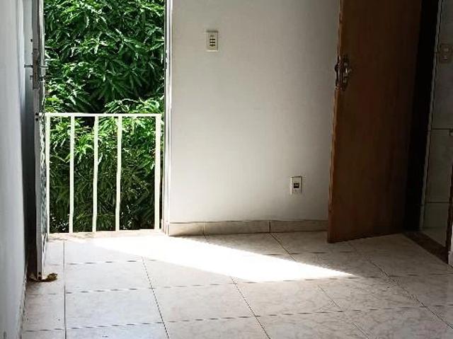 Casa / Sobrado para Locação em Lauro de Freitas/BA Ipitanga 3 Quartos