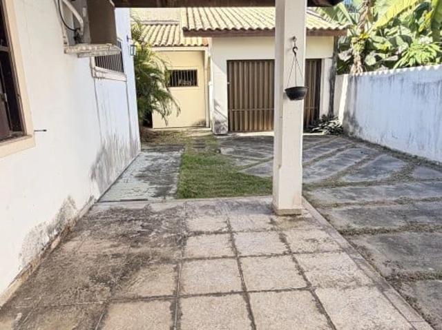 Casa / Sobrado para Locação em Lauro de Freitas/BA Vilas do Atlantico 4 Quartos