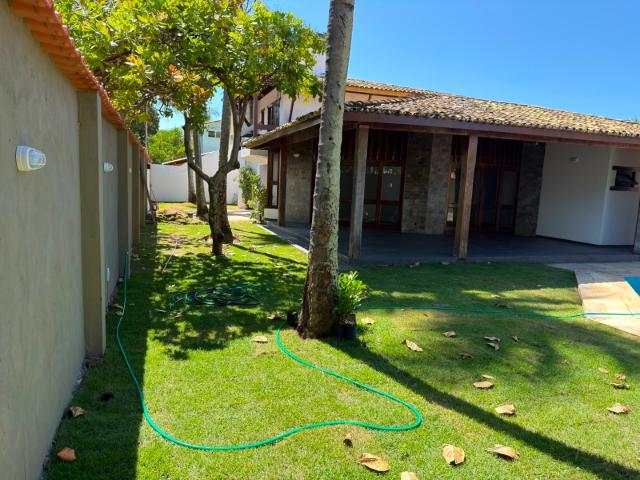 Casa / Sobrado para Locação em Lauro de Freitas/BA Vilas do Atlantico 4 Quartos