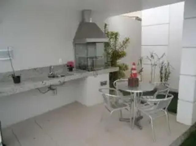 Casa / Sobrado para Locação em Lauro de Freitas/BA Vilas do Atlantico 5 Quartos