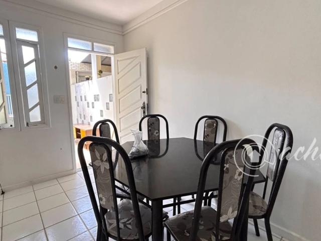 Casa / Sobrado para Locação em Lauro de Freitas/BA Vilas do Atlantico 2 Quartos