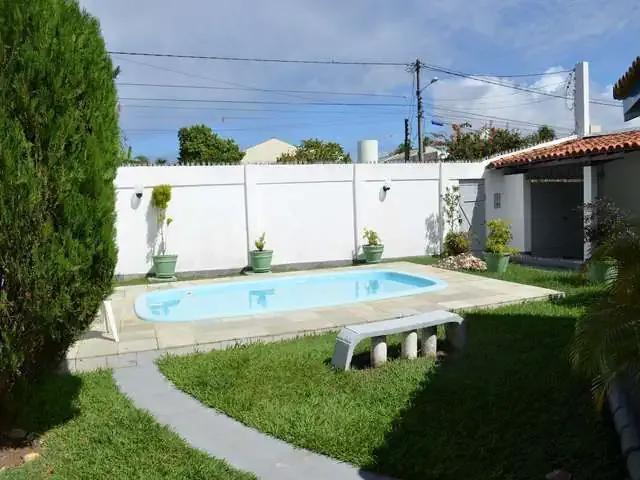 Casa / Sobrado para Locação em Lauro de Freitas/BA Vilas do Atlantico 3 Quartos