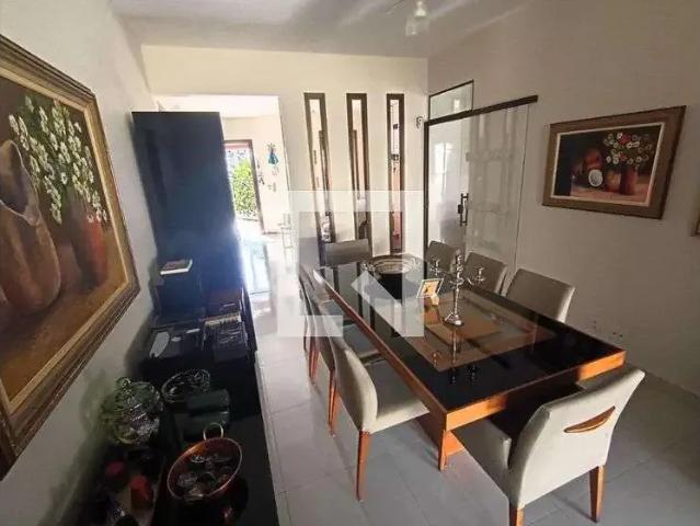 Casa / Sobrado para Locação em Lagoa Santa/MG Várzea 3 Quartos