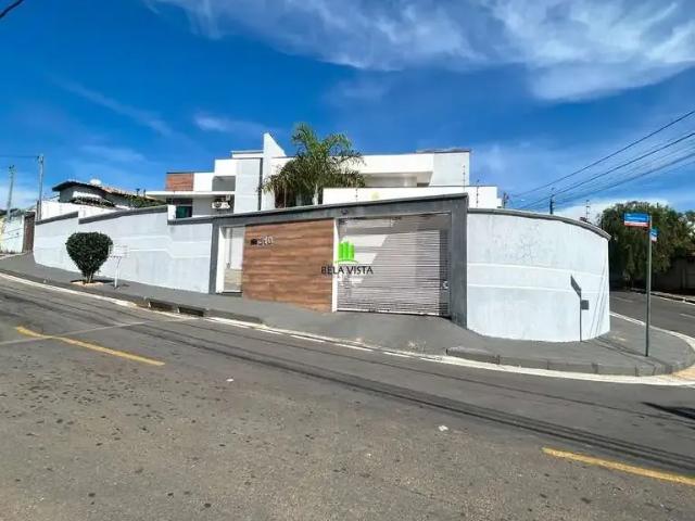 Casa / Sobrado para Locação em Lagoa Santa/MG Jardim Imperial 2 Quartos