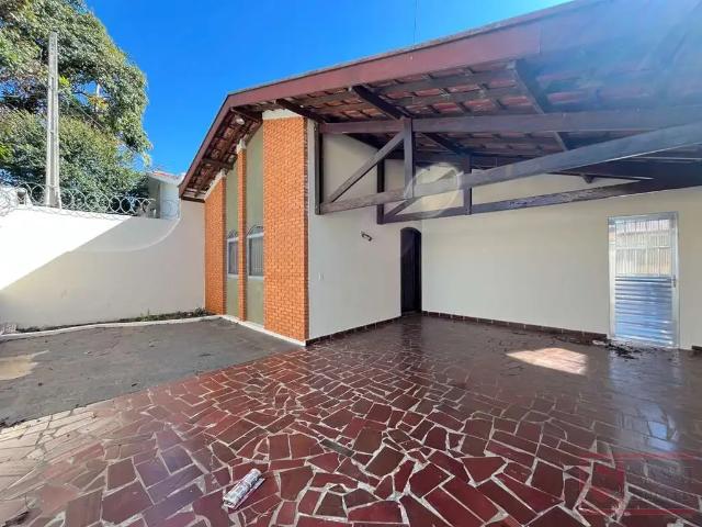 Casa / Sobrado para Locação em Limeira/SP Jardim Montezuma 3 Quartos