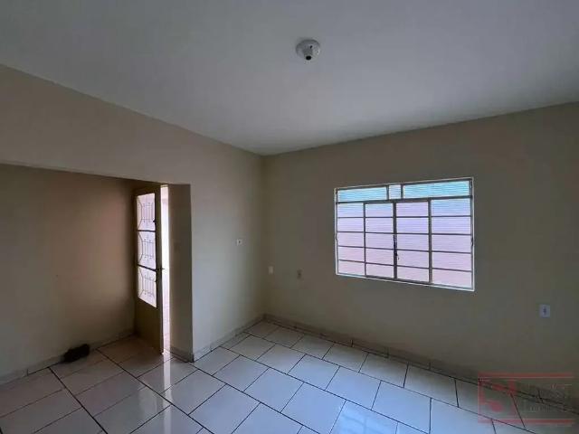 Casa / Sobrado para Locação em Limeira/SP Jardim Orestes Veroni 3 Quartos