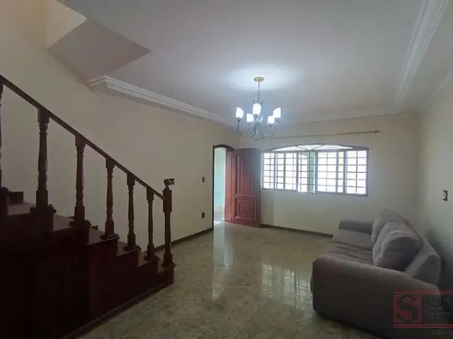 Casa / Sobrado para Locação em Limeira/SP Jardim São Paulo 3 Quartos