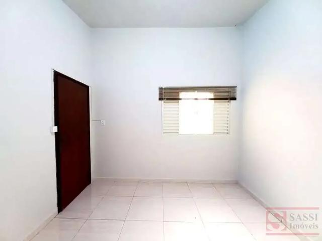 Casa / Sobrado para Locação em Limeira/SP Vila Claudia 2 Quartos