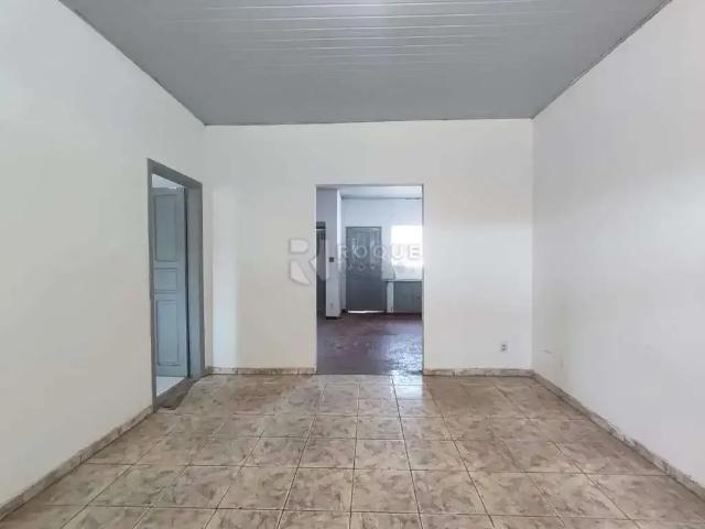 Casa / Sobrado para Locação em Limeira/SP Vila Queiroz 2 Quartos