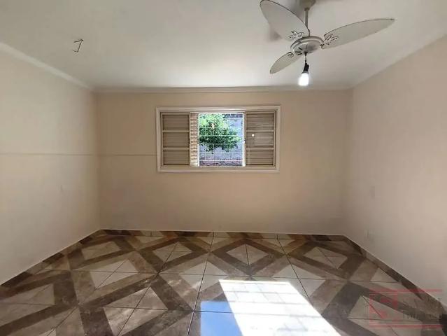 Casa / Sobrado para Locação em Limeira/SP Vila Rocha 2 Quartos