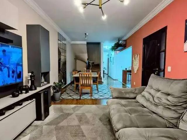 Casa / Sobrado para Locação em Mogi das Cruzes/SP Centro 3 Quartos