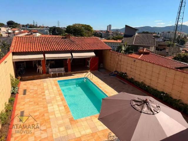 Casa / Sobrado para Locação em Mogi das Cruzes/SP Alto Ipiranga 4 Quartos