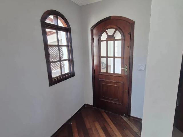 Casa / Sobrado para Locação em Mogi das Cruzes/SP Alto Ipiranga 5 Quartos