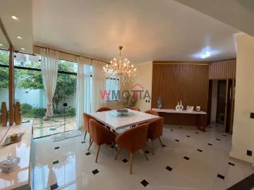 Casa / Sobrado para Locação em Mogi das Cruzes/SP Alto Ipiranga 3 Quartos