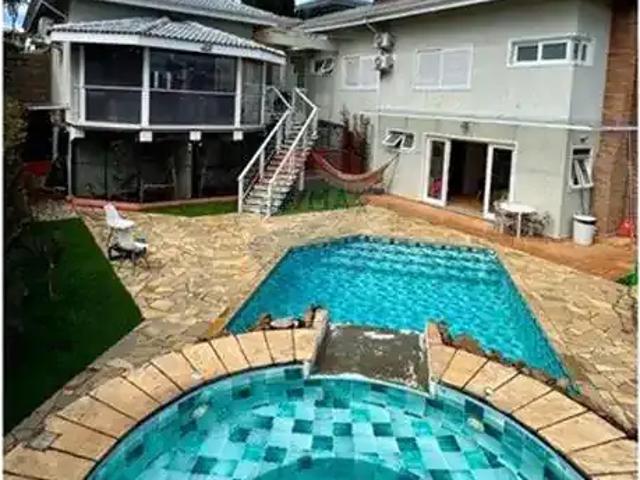 Casa / Sobrado para Locação em Mogi das Cruzes/SP Aruã 4 Quartos