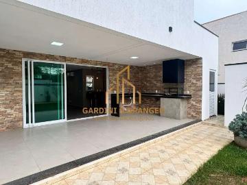 Casa / Sobrado para Locação em Mogi das Cruzes/SP Botujuru 3 Quartos
