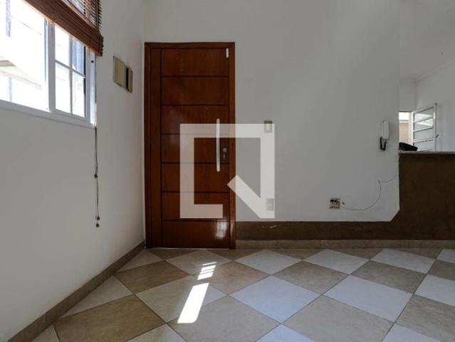 Casa / Sobrado para Locação em Mogi das Cruzes/SP Mogi Moderno 2 Quartos