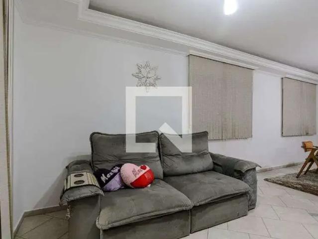 Casa / Sobrado para Locação em Mogi das Cruzes/SP Mogi Moderno 4 Quartos
