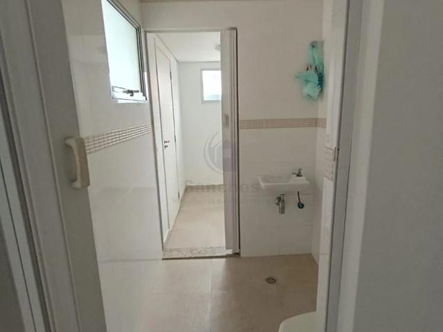 Casa / Sobrado para Locação em Mogi das Cruzes/SP Parque Residencial Itapeti 3 Quartos