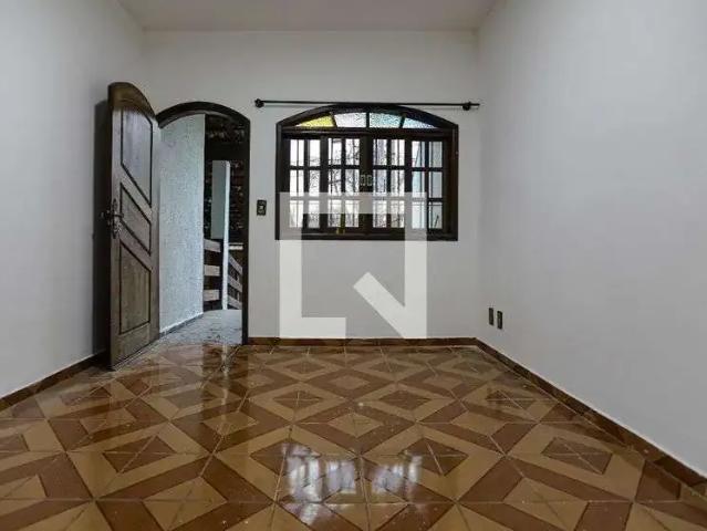 Casa / Sobrado para Locação em Mogi das Cruzes/SP Vila Cintra 3 Quartos