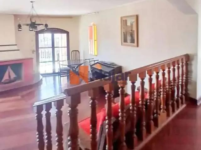 Casa / Sobrado para Locação em Mogi das Cruzes/SP Vila Oliveira 4 Quartos