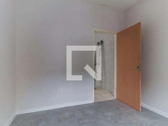 Casa / Sobrado para Locação em Mogi das Cruzes/SP Vila Oliveira 1 Quartos