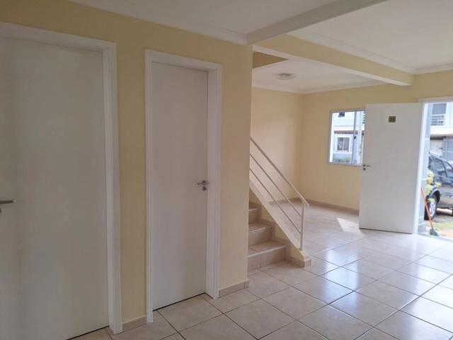 Casa / Sobrado para Locação em Mogi das Cruzes/SP Vila Oliveira 3 Quartos