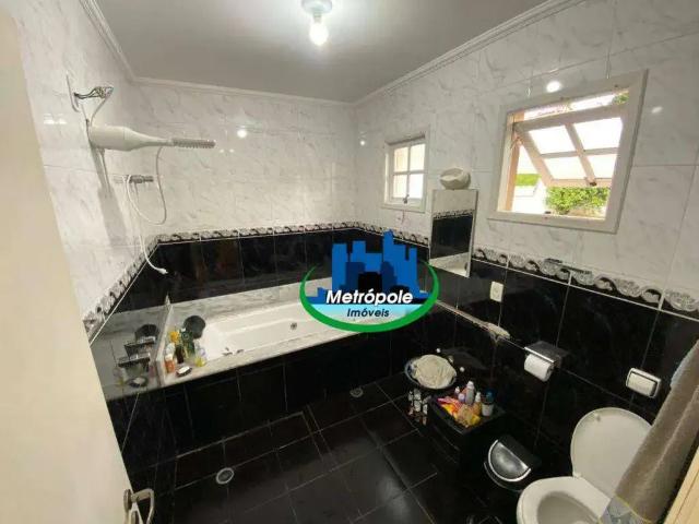 Casa / Sobrado para Locação em Mogi das Cruzes/SP Vila Oliveira 3 Quartos