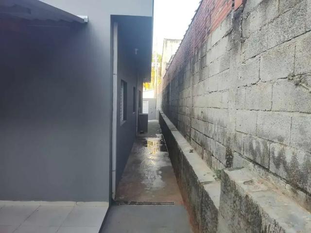Casa / Sobrado para Locação em Mogi das Cruzes/SP Vila São Paulo 2 Quartos