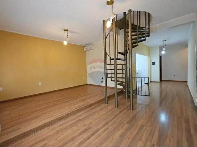 Casa / Sobrado para Locação em Mogi Guaçu/SP Jardim Jacira 3 Quartos