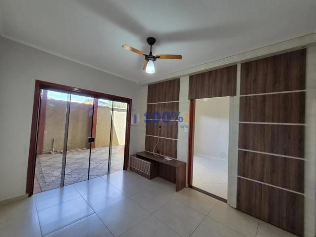 Casa / Sobrado para Locação em Mogi Guaçu/SP Jardim São José 2 Quartos