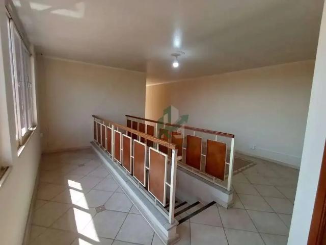 Casa / Sobrado para Locação em Mogi Guaçu/SP Loteamento Morro de Ouro 3 Quartos