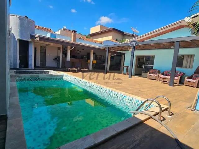 Casa / Sobrado para Locação em Mogi Guaçu/SP Vila Júlia 3 Quartos