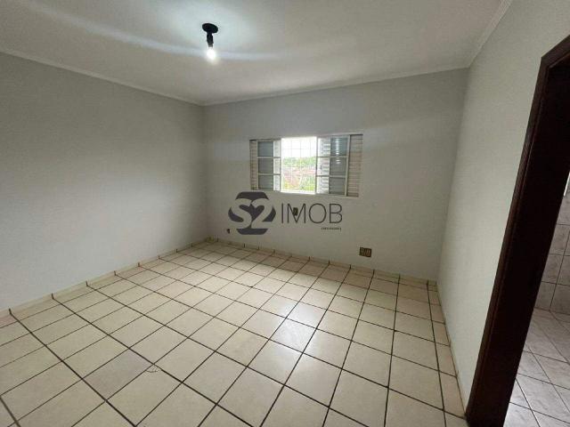 Casa / Sobrado para Locação em Mogi Mirim/SP Jardim Santa Cruz 3 Quartos