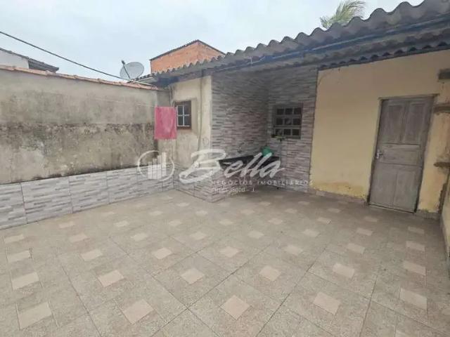 Casa / Sobrado para Locação em Mongaguá/SP Florida Mirim 2 Quartos