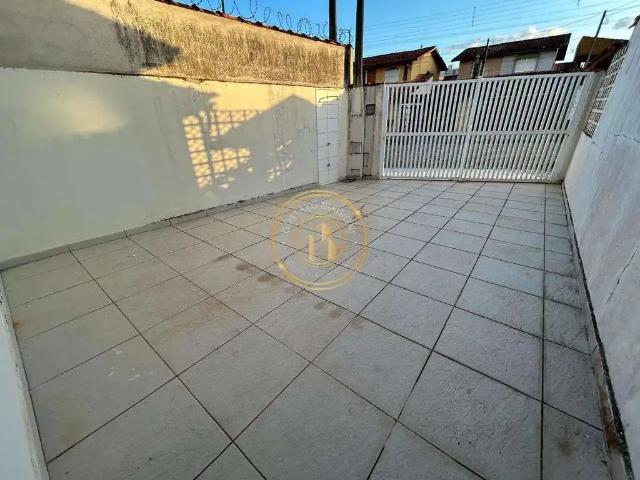 Casa / Sobrado para Locação em Mongaguá/SP Jardim Itapoan 2 Quartos