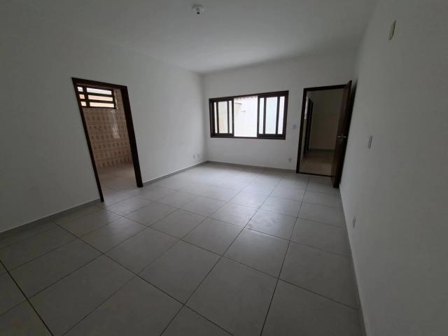 Casa / Sobrado para Locação em Mongaguá/SP Pedreira 3 Quartos